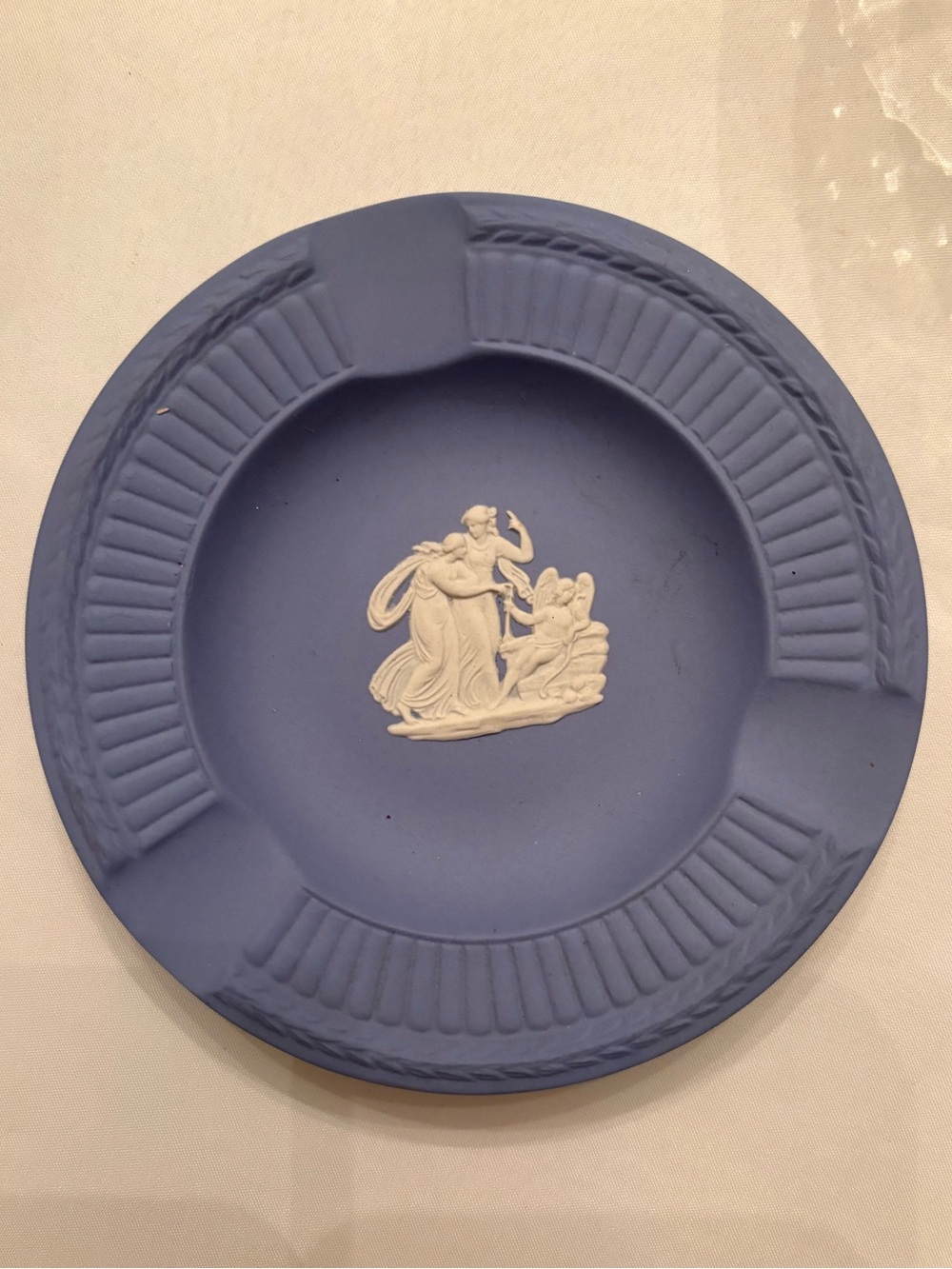 Vintage Small Wedgewood Jasperware Dish / Ashtray